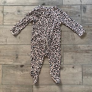 Old Navy Footie Pajamas | 6-9 months